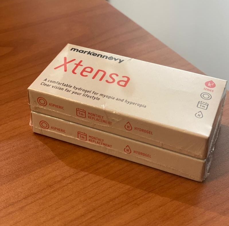 Xtensa Monthly Contact Lens